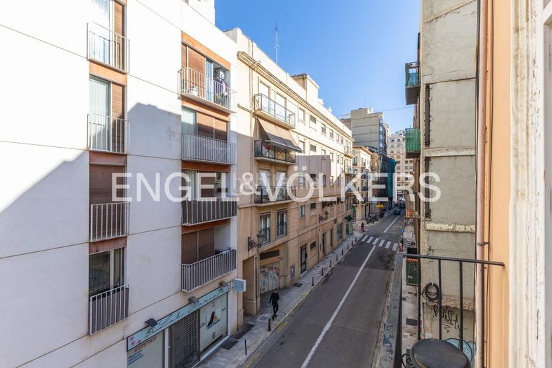 Foto 619570b6-ede2-4dc2-b9af-e3f051f01f2f. Apartament amb calefacció a El Pilar Valencia