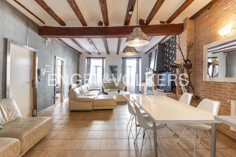 Foto bb3d4ff1-bf9c-477c-9c4e-787682437eaf. Apartament amb calefacció a El Pilar Valencia