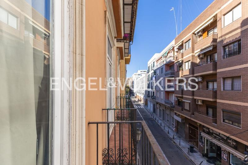 Foto e6ecb200-9d1d-4446-a100-19134b251493. Apartament amb calefacció a El Pilar Valencia