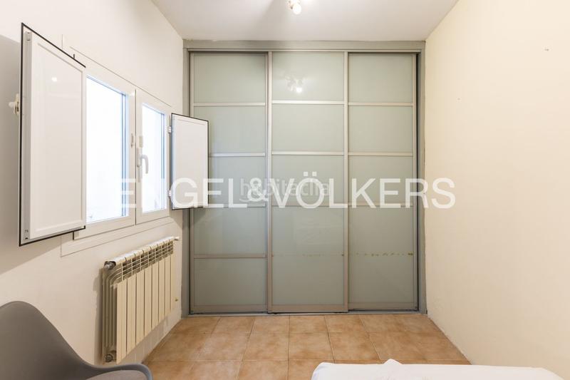 Foto f4ab965e-38e4-45af-b225-188028624887. Apartament amb calefacció a El Pilar Valencia