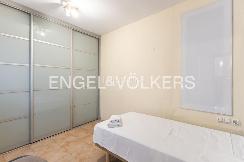 Foto f709138e-a5f5-4a95-81f8-5c0853f678a5. Apartament amb calefacció a El Pilar Valencia