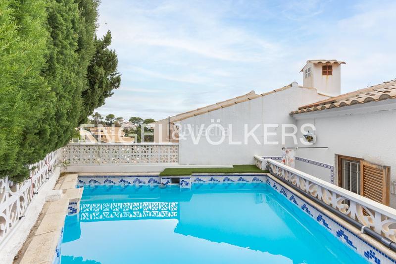 Foto 3a19e1ae-fbe7-4960-9340-28a42f66a5d9. House with heating parking pool in Las Atalayas-Urmi-Cerro Mar Peñíscola