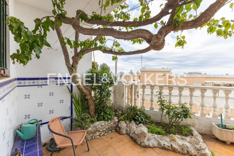 Foto f0df9219-c6ad-43e5-9f76-3dd83b3fb1f7. House with heating parking pool in Las Atalayas-Urmi-Cerro Mar Peñíscola