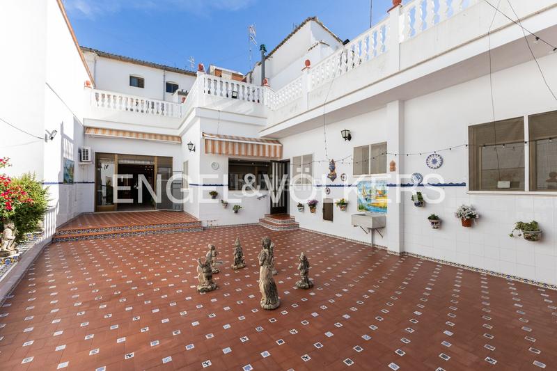 Foto df7d901d-56c2-44b9-a0c6-391ee15df617. Casa con riscaldamento in Villanueva de Castellón