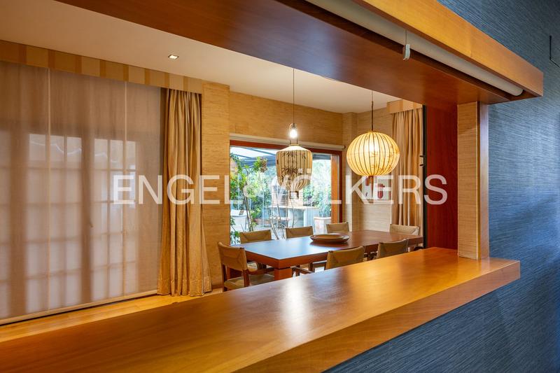 Foto 1bc47256-a224-42f1-bbfb-5d3850941c09. Casa amb calefacció aparcament piscina a El Bosque Chiva