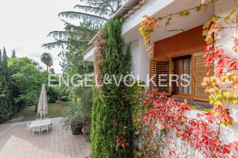 Foto 63cd540b-ecee-4a28-914c-53e2dfe4890d. Casa amb calefacció aparcament piscina a El Bosque Chiva