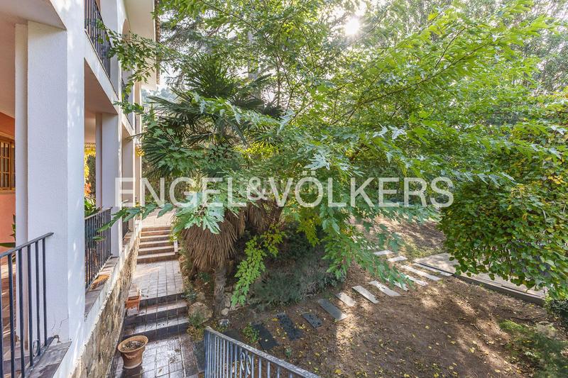 Foto 8b7dd1a5-b048-4f40-a658-2b427f6fb67e. Casa amb calefacció aparcament piscina a El Bosque Chiva