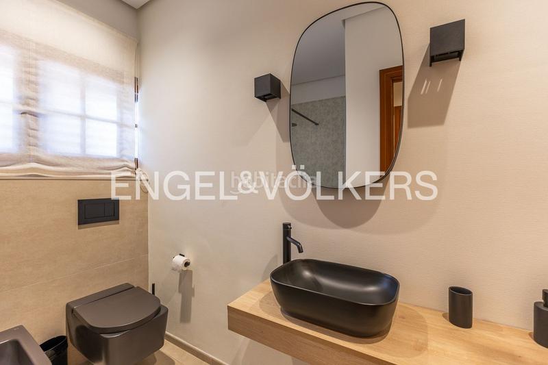 Foto b7888a05-198a-4f4a-9388-7c00ff9f1fbe. Casa amb calefacció aparcament piscina a El Bosque Chiva