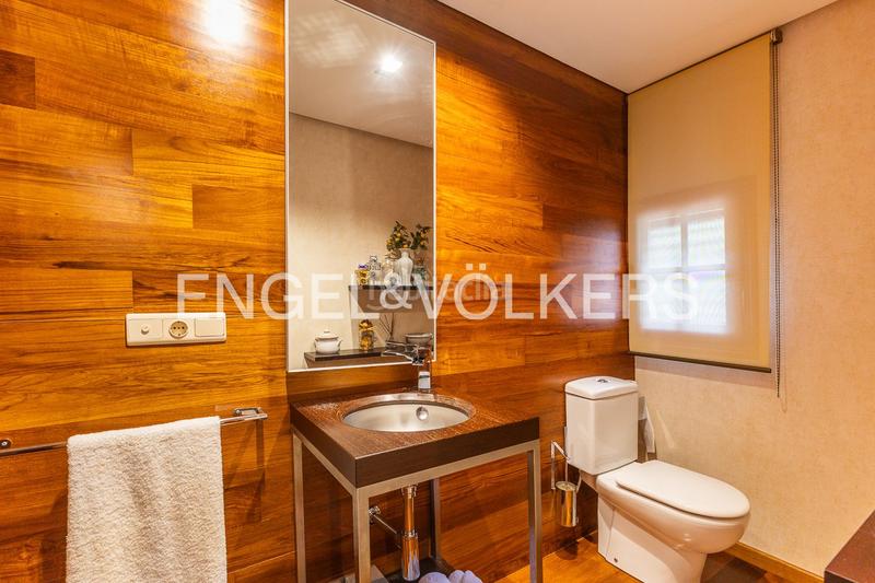 Foto d7d26943-e741-4c04-a1f5-e5b83f19d7fa. Casa amb calefacció aparcament piscina a El Bosque Chiva