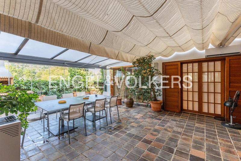 Foto eb7f8c54-66ff-40ce-8110-cc4a20cc7517. Casa amb calefacció aparcament piscina a El Bosque Chiva