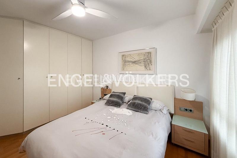 Foto a15e4613-7274-4e02-942b-386486831fc0. Alquiler apartamento acogedor piso en ciutat jardí en Valencia