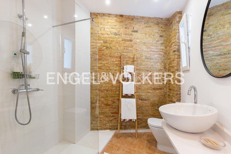 Foto 98a972e0-d173-42cb-b1a2-187f38083c96. Location appartement avec chauffage dans La Petxina Valencia