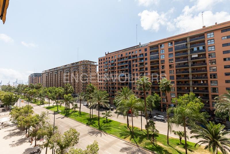 Foto 11552d43-3f04-4e0a-a587-67f1e8bf98b7. Location appartement avec chauffage parking dans Penya-Roja - Avda. Francia Valencia