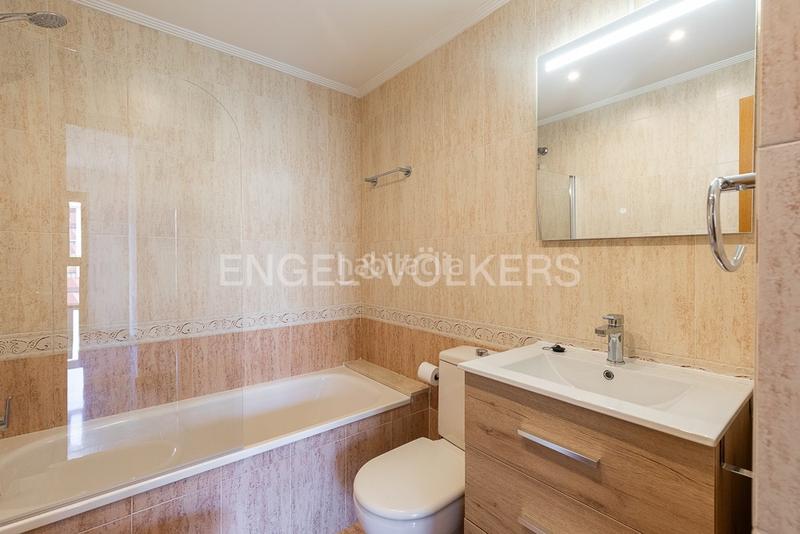 Foto 00a2d936-395a-4e9a-b7ab-ffe187a87123. Miete appartement mit heizung parking in Penya-Roja - Avda. Francia Valencia