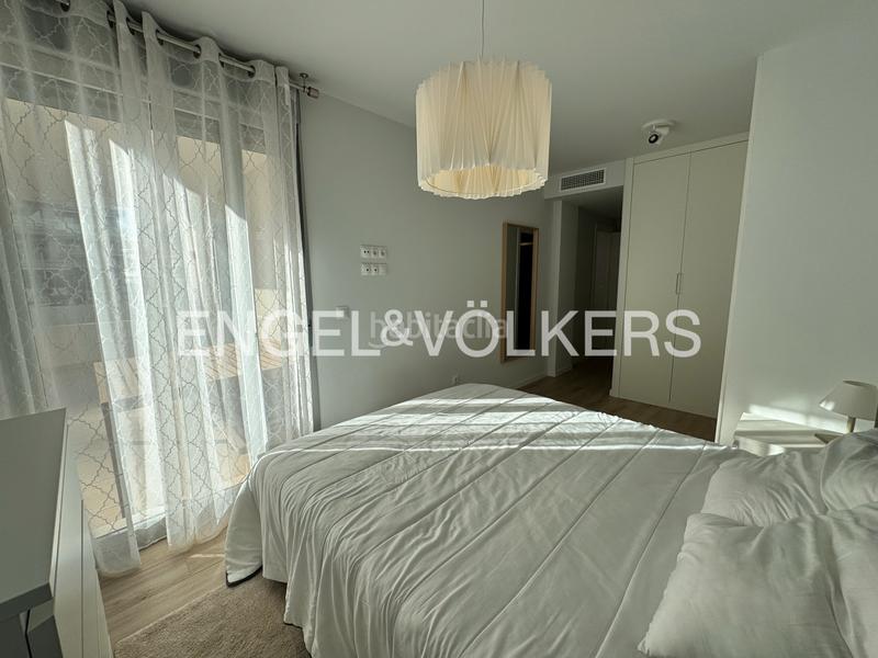 Foto 0fe1bf6b-ace1-48f4-be23-278b38e55de5. Location appartement avec chauffage parking piscine dans Dénia