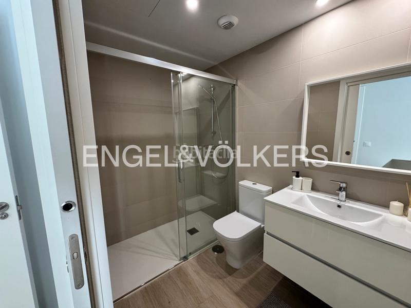 Foto fc27c3e9-01e3-4d1c-81dd-9f46f50bcbe2. Location appartement avec chauffage parking piscine dans Dénia