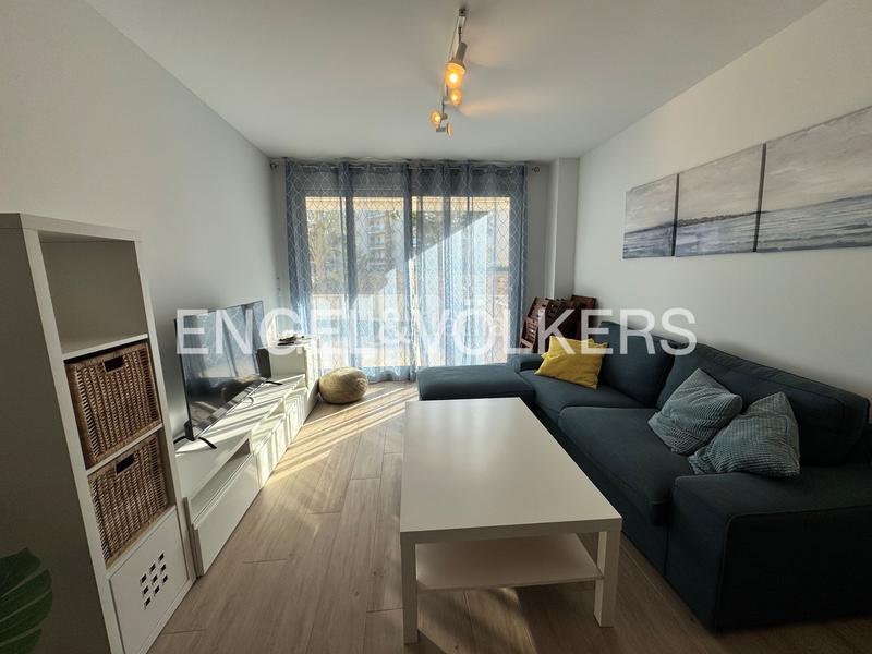 Foto aa155606-9c37-4373-98c4-4c3c7daec976. Rent apartment with heating parking pool in El Montgó Dénia