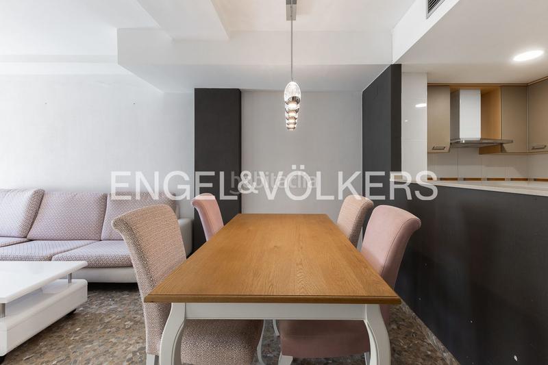 Foto 662a2ef2-1ce4-442b-a4c9-8e8239de759d. Rent apartment with heating in En Corts - Doctor Waksman Valencia