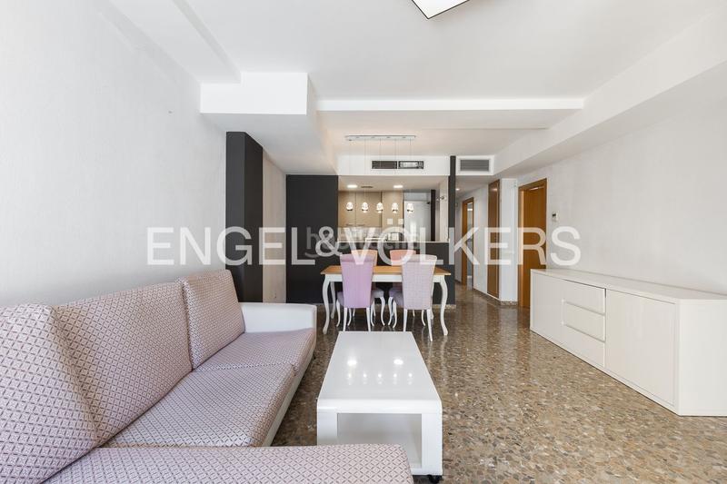 Foto 670fc83d-ff82-4cfb-96c6-d3d1fc7bfe2c. Rent apartment with heating in En Corts - Doctor Waksman Valencia