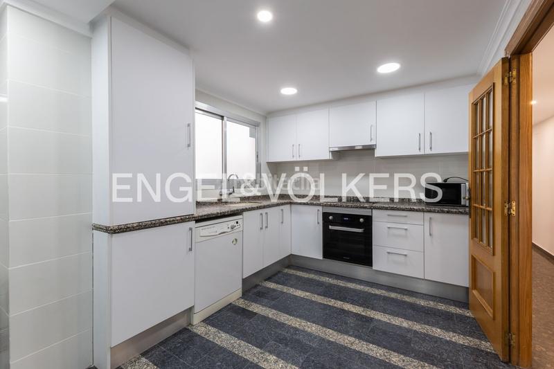 Foto a59b682e-577d-4897-af79-ca90acdc8220. Lloguer apartament amb calefacció aparcament a Arrancapins Valencia