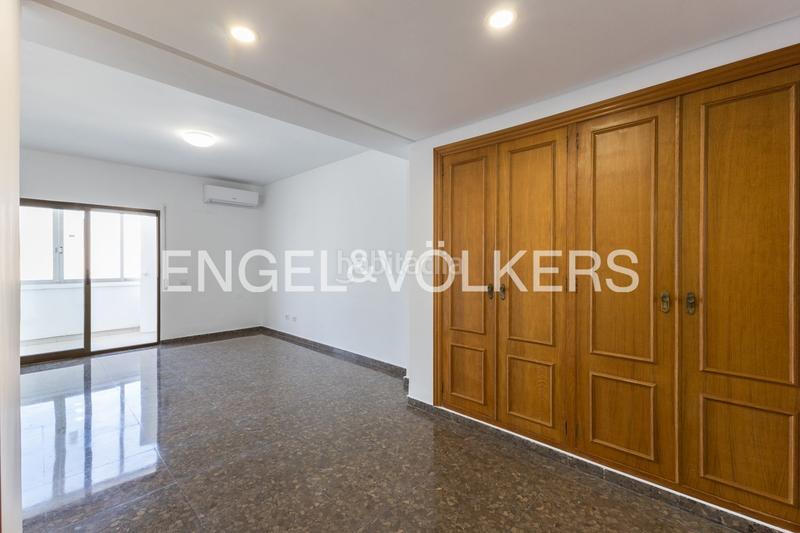 Foto bb0ccea7-e615-4148-bd31-2c06c8f8816a. Lloguer apartament amb calefacció aparcament a Arrancapins Valencia