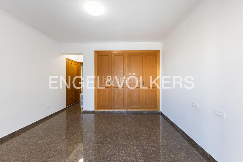 Foto af7163a1-197a-4927-95ce-125b1cbacac9. Location appartement avec chauffage parking dans Arrancapins Valencia