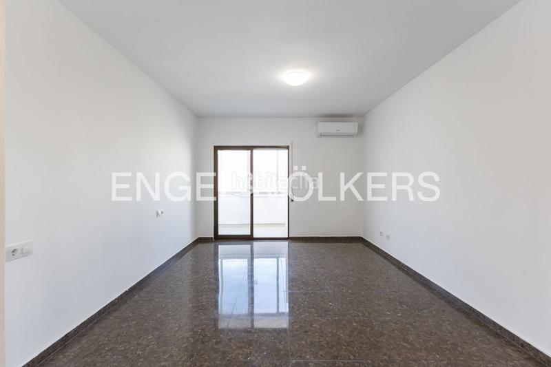 Foto d910c7a4-4454-45c5-85f9-1bd7a816de31. Location appartement avec chauffage parking dans Arrancapins Valencia