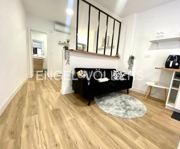 Foto f7cc5ab1-802a-47a3-ab3a-691b5e44e4dd. Rent studio with heating in El Carme Valencia