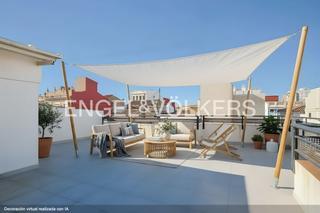 Appartement à El Cabanyal-El Canyamelar. Extraordinaria vivienda muy luminosa con gran terraza a cuatro o