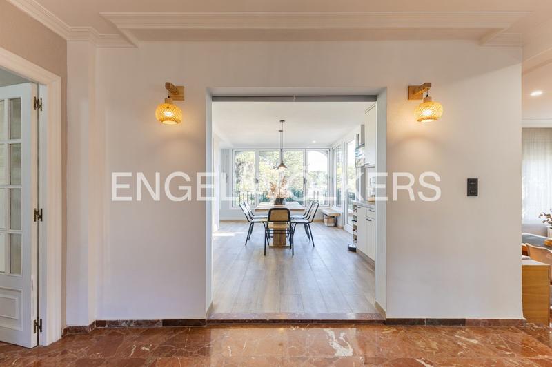 Foto 25caaf3e-699c-4d7c-93f7-c3f1e52a4ca2. Casa amb calefacció aparcament piscina a El Vedat - Santa Apolonia Torrent