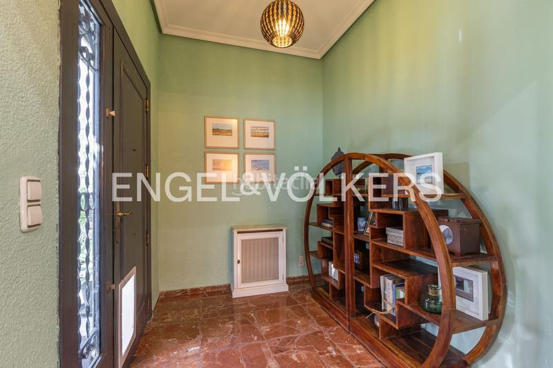 Foto 378bac72-3fa1-430b-8e5a-ee802410cd2c. Casa amb calefacció aparcament piscina a El Vedat - Santa Apolonia Torrent