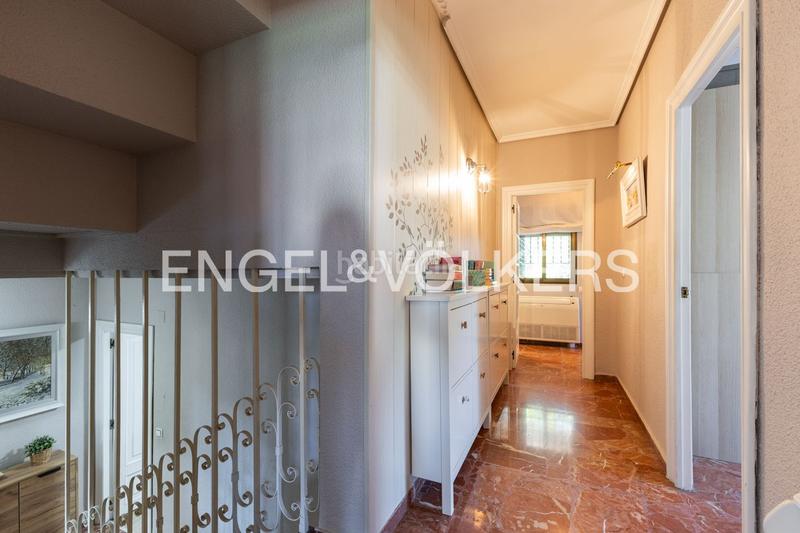 Foto 82b965d2-929c-4749-8fe3-ba950a72d493. Casa amb calefacció aparcament piscina a El Vedat - Santa Apolonia Torrent