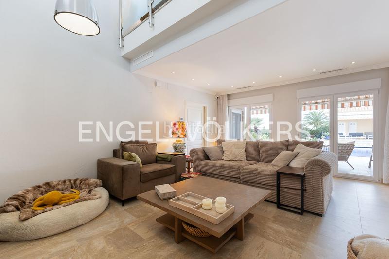 Foto 1c798c95-276d-4ffd-b8b6-21ae574cba68. Casa exclusiva villa junto al mar en vinaros en Costa Norte Vinaròs