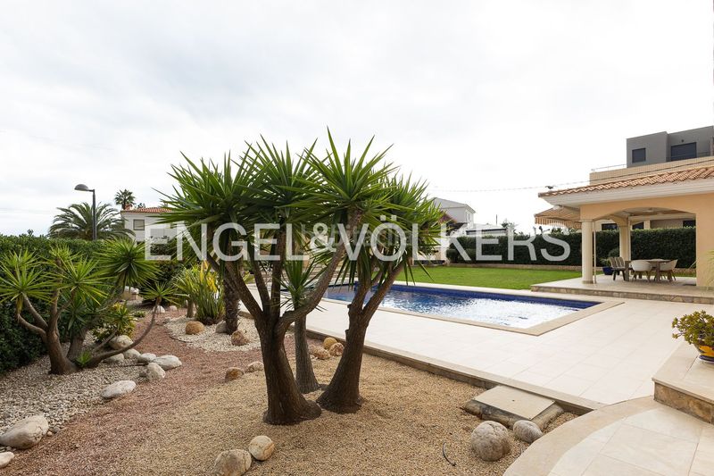 Foto cb4c64ad-9598-401a-afee-391d734cb0d7. Casa amb calefacció aparcament piscina a Costa Norte Vinaròs