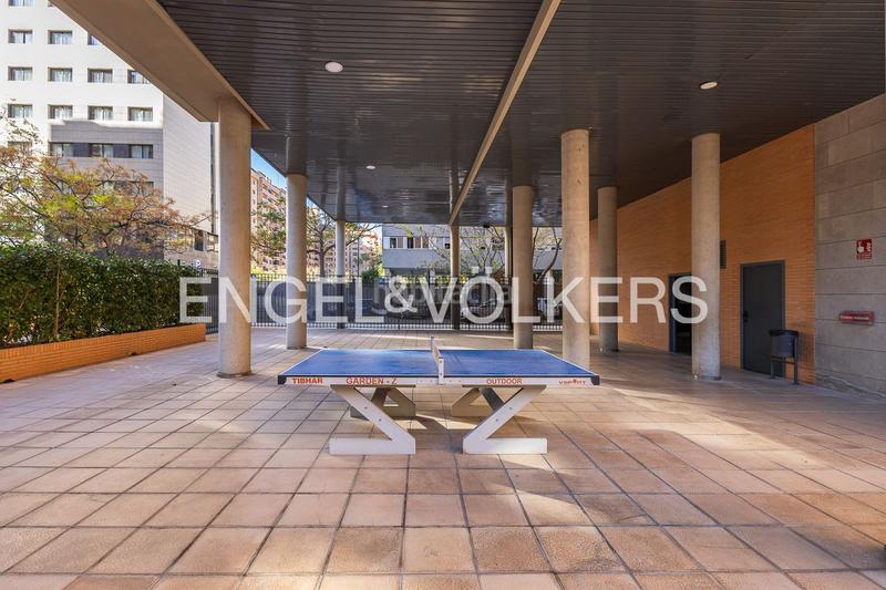 Foto 1929680b-1d08-4c14-b3ef-e2eee0222825. Miete dachwohnung mit heizung parking pool in Penya-Roja - Avda. Francia Valencia