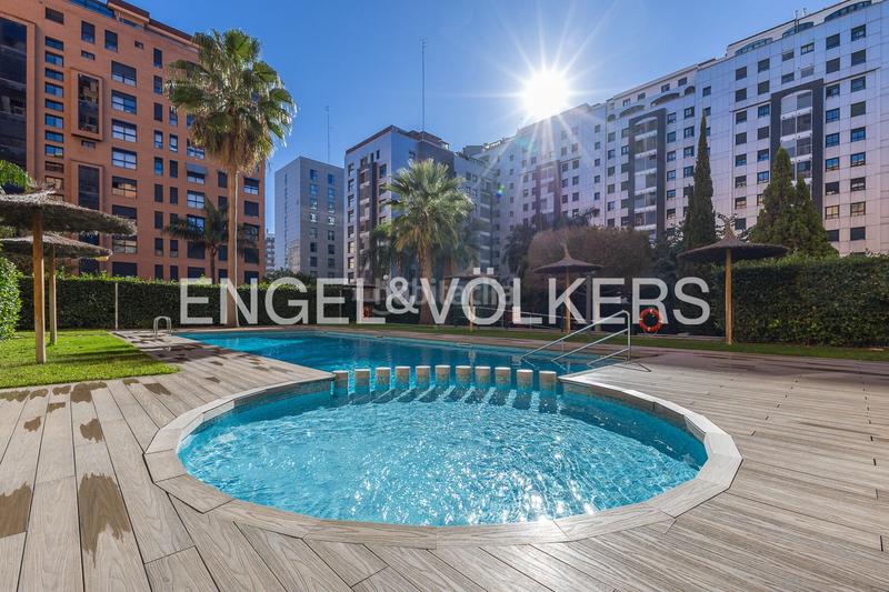 Foto 7140ae41-e2a4-4cef-999b-d29f2ea1c1ac. Miete dachwohnung mit heizung parking pool in Penya-Roja - Avda. Francia Valencia