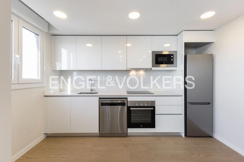 Foto ed2edce0-bcc0-467a-ae42-0605a51e756d. Affitto duplex con riscaldamento parcheggio piscina in Valencia