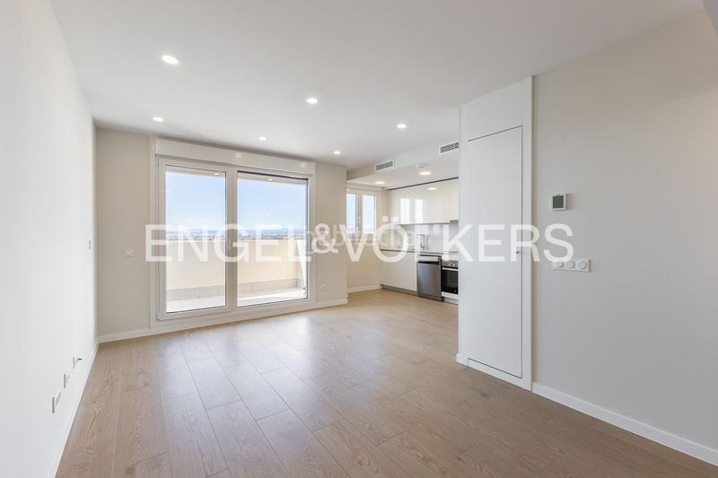 Foto 2b5545e7-5e95-423d-b6da-66bc2e18aeb1. Alquiler dúplex obra nueva a estrenar en residencial con piscina en patraix en Valencia
