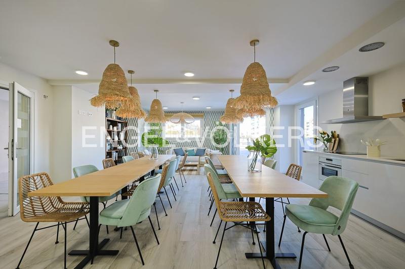 Foto 79852a3f-6f4c-4669-9fb9-e4235793ed1f. Alquiler dúplex obra nueva a estrenar en residencial con piscina en patraix en Valencia