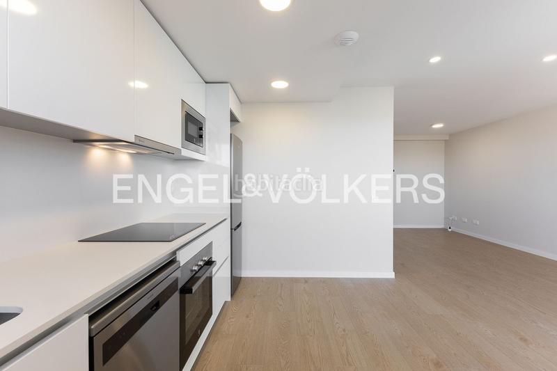 Foto 7bba817a-1a5f-4834-a21c-1bab6c3c145e. Alquiler dúplex obra nueva a estrenar en residencial con piscina en patraix en Valencia