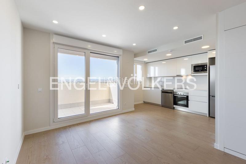 Foto 83eac224-295b-4501-a749-597fd7aa26cd. Alquiler dúplex obra nueva a estrenar en residencial con piscina en patraix en Valencia