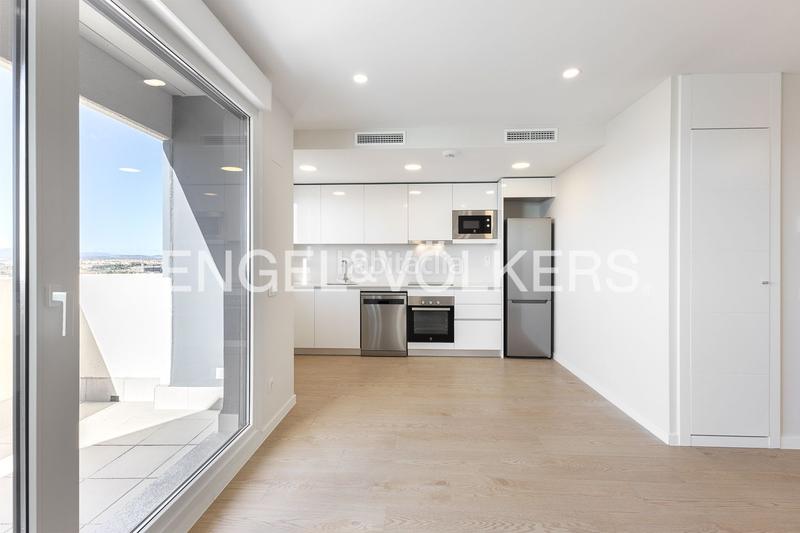 Foto c3d1f753-7457-413a-997a-be403c3669f1. Alquiler dúplex obra nueva a estrenar en residencial con piscina en patraix en Valencia