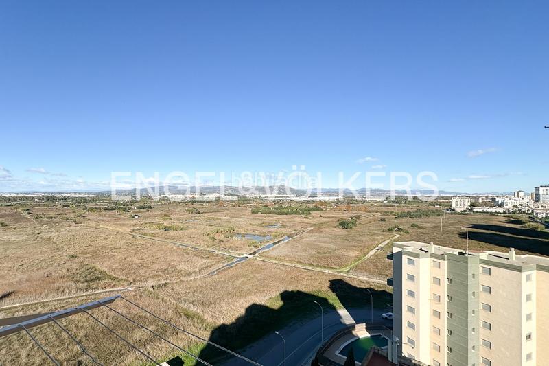 Foto dddf53a8-44a0-466d-9e7c-4d855d3bca4a. Miete appartement mit heizung pool in Playa del Puig El Puig de Santa Maria