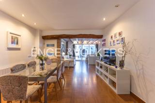 Casa in Serra. Refugio de lujo en serra exquisita residencia con vistas de ensu