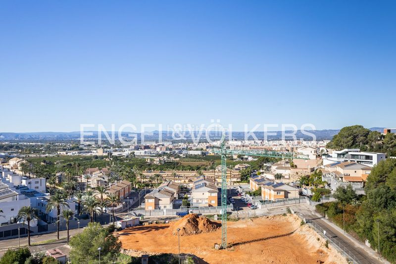 Foto b1d63273-4586-4658-9f8d-154d5acc4793. Casa amb calefacció aparcament piscina a Urbanitzacions i Pedanies Nord Alzira