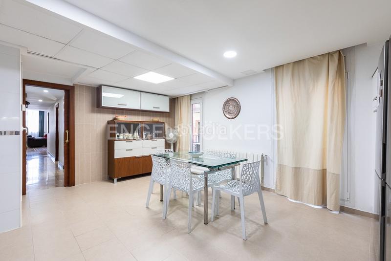 Foto 1733a374-9e9a-4292-95f0-0ec606f303c1. Rent apartment with heating parking in El Pilar Valencia