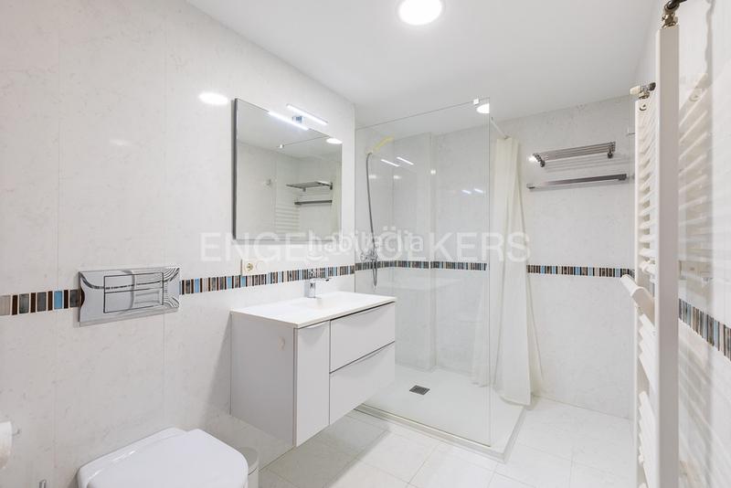 Foto bdf4344f-26d3-4186-a0ff-4d7fd0e39f38. Rent apartment with heating parking in El Pilar Valencia