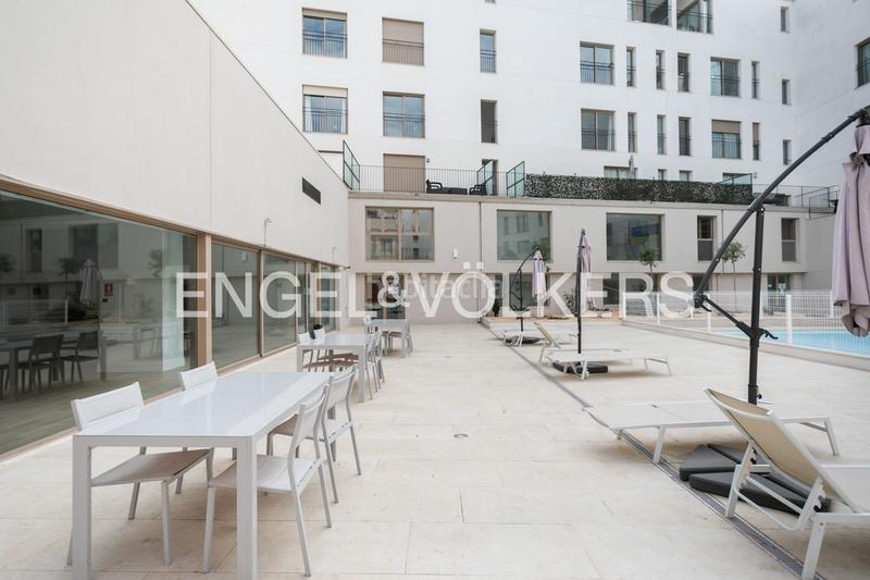 Foto b6222a74-ed4a-49d4-b022-bf573433393c. Location appartement avec chauffage parking piscine dans Valencia