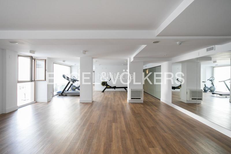 Foto cf2d117e-a4f7-40a6-9033-772508e6723a. Location appartement avec chauffage parking piscine dans Valencia