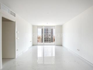 Rent Apartment  Av. de las cortes valencianas. Exclusivo piso a estrenar en residencial de lujo